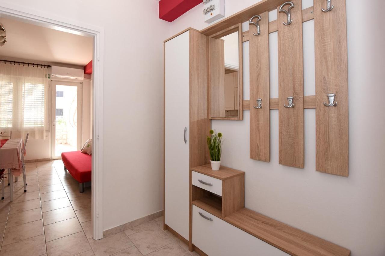 Apartmani Andreja Pag Town Bagian luar foto